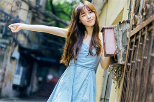 爱上海同城论坛：# Across Time and Space： Exploring Historical Landmarks in Shanghai